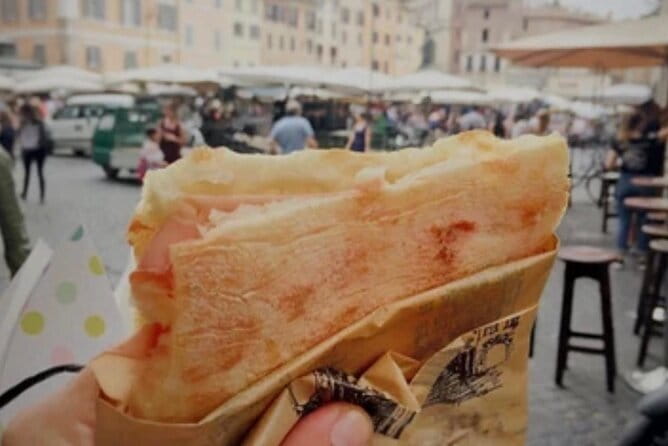 Florence by Night Guided Walking Tour:Duomo Old Bridge & All Must-See Highlights - Ending at San Lorenzo: keep going in the market area