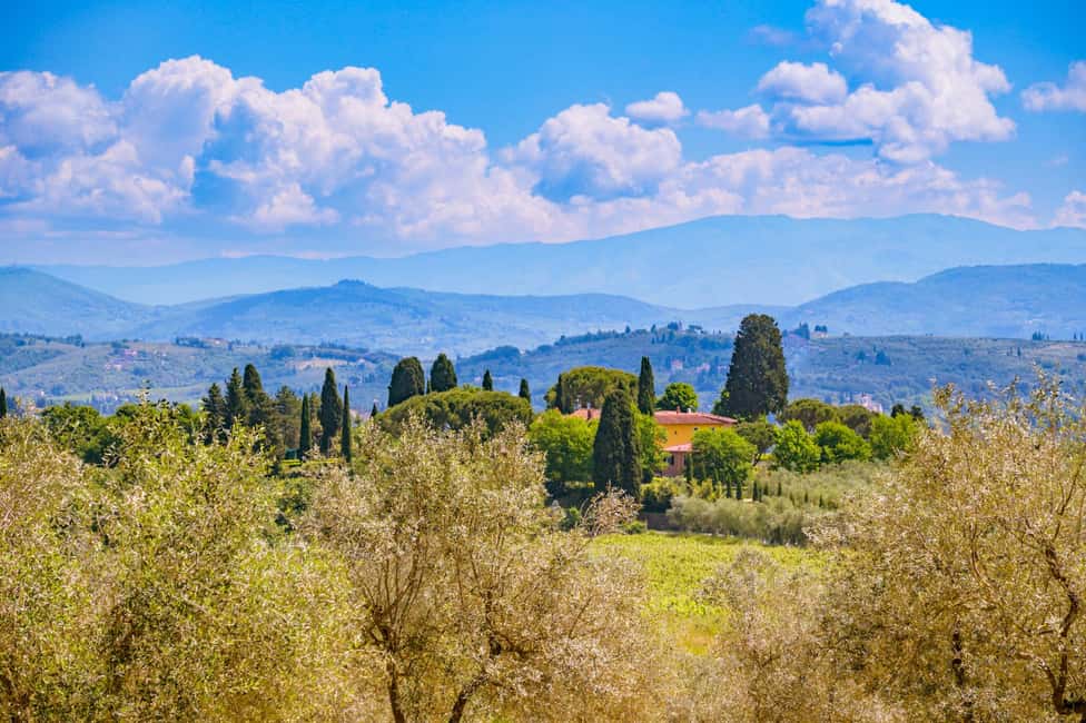 Florence: Chianti E-Bike Tour with Lunch & Two Wine Tastings - Starting in Florence: The Setup That Makes the Ride Work
