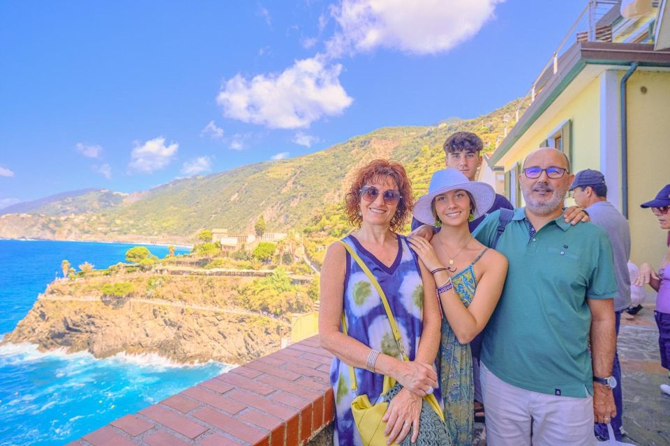 Florence: Cinque Terre Private Day-Trip - Packing tips for cobblestones, sun, and sea time