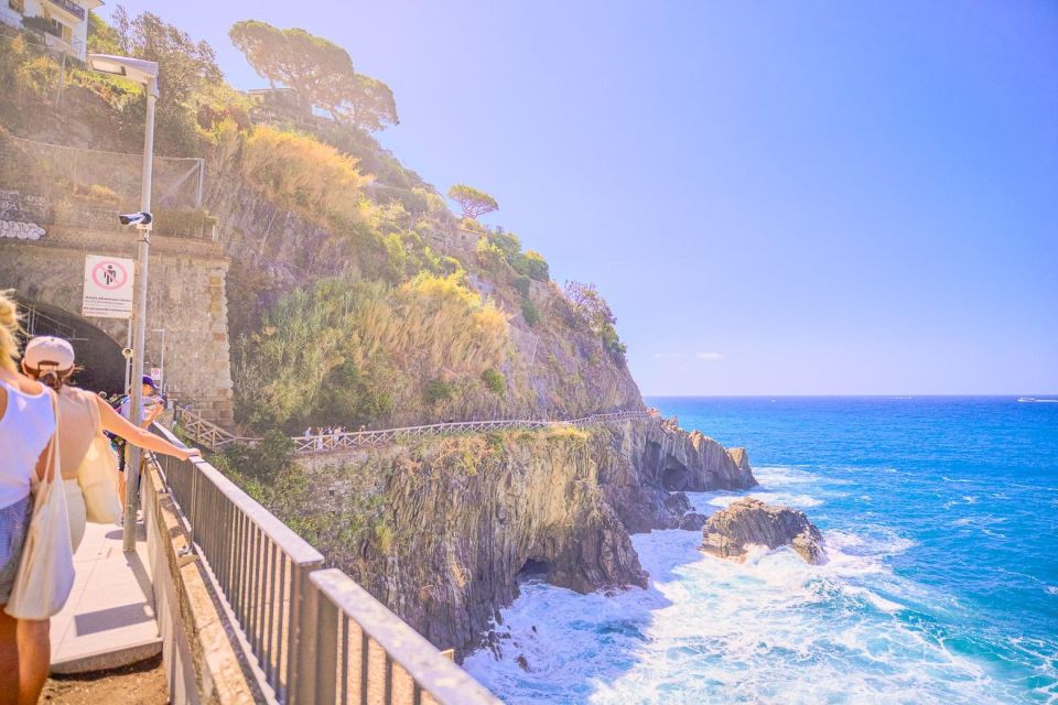 Florence: Cinque Terre Private Day-Trip - The drive: Tuscany countryside, Carrara marble quarries, and coast views