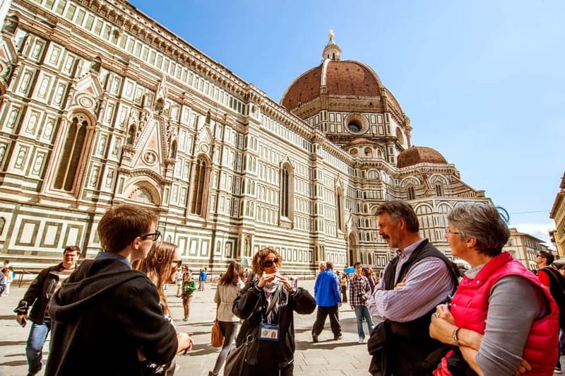 Florence: City Highlights Walking Tour + Wine Windows Option - What You Get on the Streets: Medici Power and Renaissance Stories