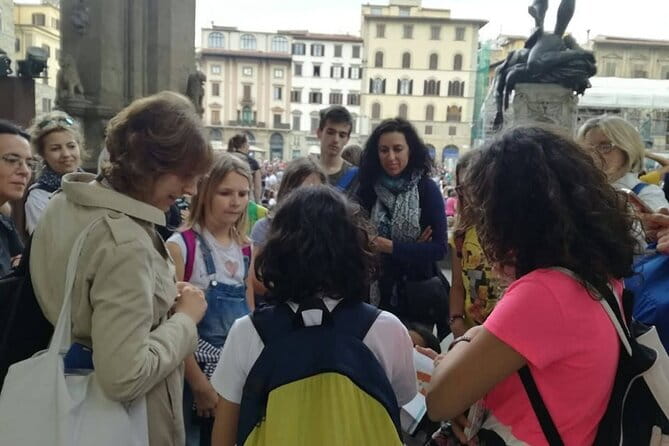 Florence City Tour, David & Uffizi Gallery Exclusive Guided Tour - Palazzo Vecchio and the political Florence vibe