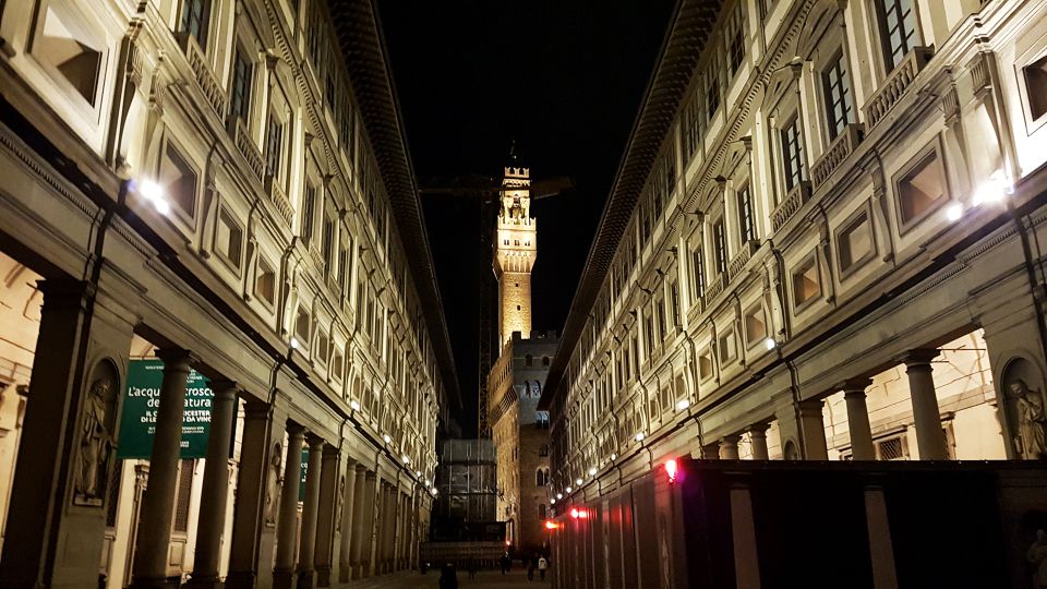 Florence: City Walking Tour and Uffizi Gallery Visit - Ponte Vecchio: the oldest bridge and the river rhythm
