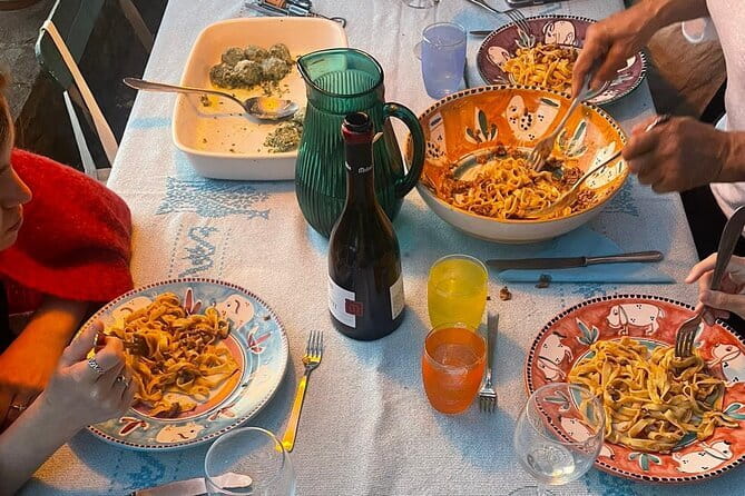Florence Cooking Class in a Gorgeous Countryside Home with Maria - Key things that make this class work