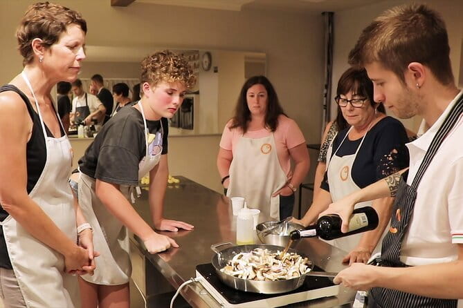 Florence Cooking Course with Historic Local Market Visit - From Stalls to Stove: How the cooking school works in a tight 5 hours