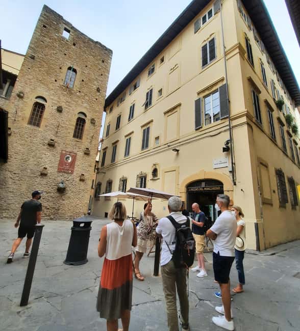Florence: Dan Brown's Inferno 2-Hour Walking Tour - Badia Fiorentina: When the Guide Connects Mystery to Place