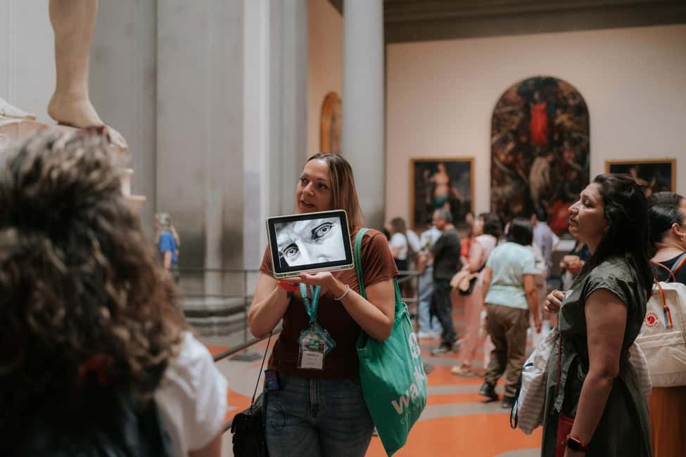 Florence: David at Accademia and Duomo Terraces VIP Tour - Group size and guide style: why the context matters