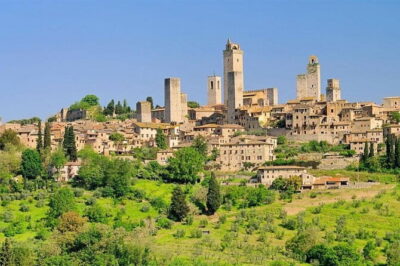Florence Day Tour: Explore Pisa, Siena & San Gimignano with Lunch - San Gimignano: towers, walking streets, and a gentle pace