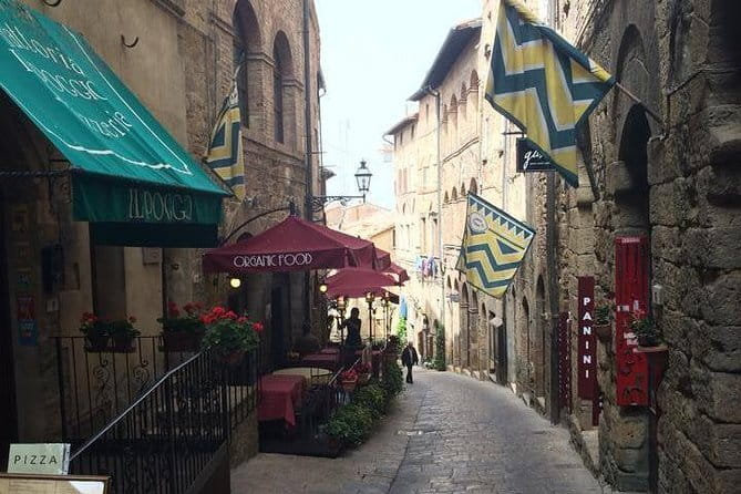 Florence Day Trip to Volterra and San Gimignano - Volterra’s Walls and Porta all’Arco: Where the Past Shows Up Fast