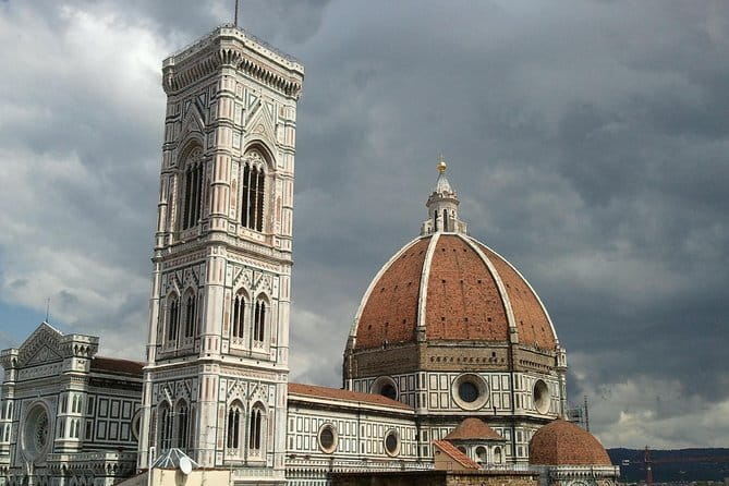 Florence: Duomo with Access to the Cupola Guided tour - Meeting at Piazza del Duomo: arrive ready