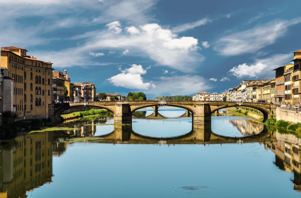 Florence: Eco-Friendly Panoramic Tour in Electric Golf Cart - Santa Croce, the Pantheon stop, and the Arno river ride