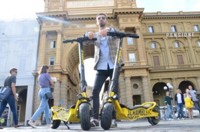 Florence: Electric Scooter Tour with Guide - Meeting at Eataly and Getting Set Up Fast