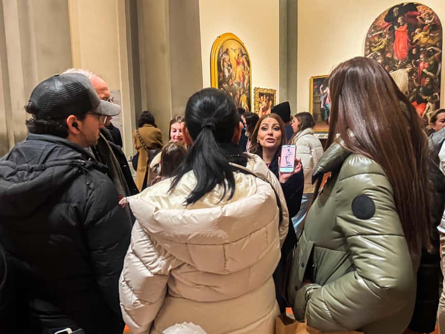 Florence: Exclusive Evening Tour of Michelangelo's David - The Music Instrument Room: Art, Sound, and a Break in the Flow