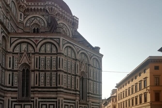 Florence: Exclusive First Access to Cathedral and Dome - The chiavigero opening moment inside Santa Maria del Fiore