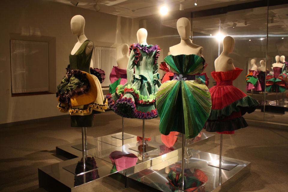 Florence: Fashion Private Tour with Museum Visits - Key points to know before you go