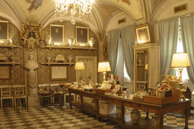 Florence Fashion Tour: Gucci, Ferragamo & the Officina Profumo - Palazzo Gucci and Gucci Garden: fashion, art, and a Michelin-starred twist