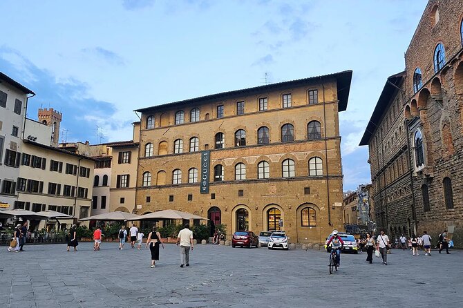 Florence Fashion Tour: Gucci, Ferragamo & the Officina Profumo - Gelato, snacks, and the pace that keeps Florence fun