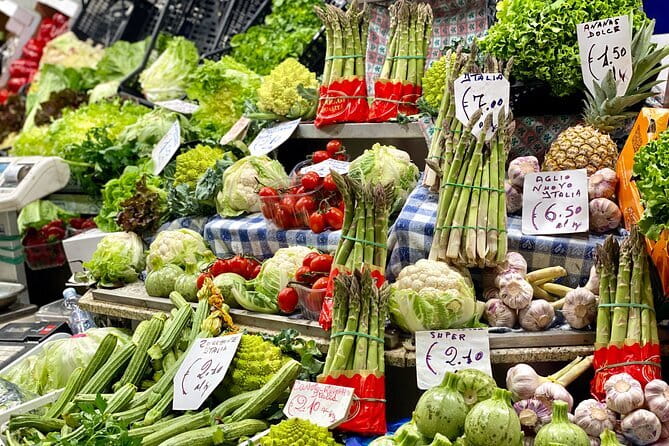 Florence Food Tour: Home-Made Pasta, Truffle, Cantucci, Olive Oil, Gelato - San Giovanni and the Duomo area: the quick visual payoff at Piazza San Giovanni
