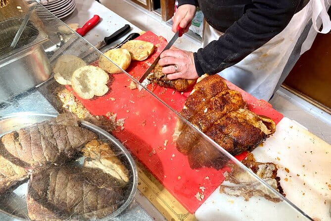 Florence Food Tour: Home-Made Pasta, Truffle, Cantucci, Olive Oil, Gelato - Mercato Centrale Stop: olive oil, balsamic vinegar, cantucci, peposo, and fresh pasta