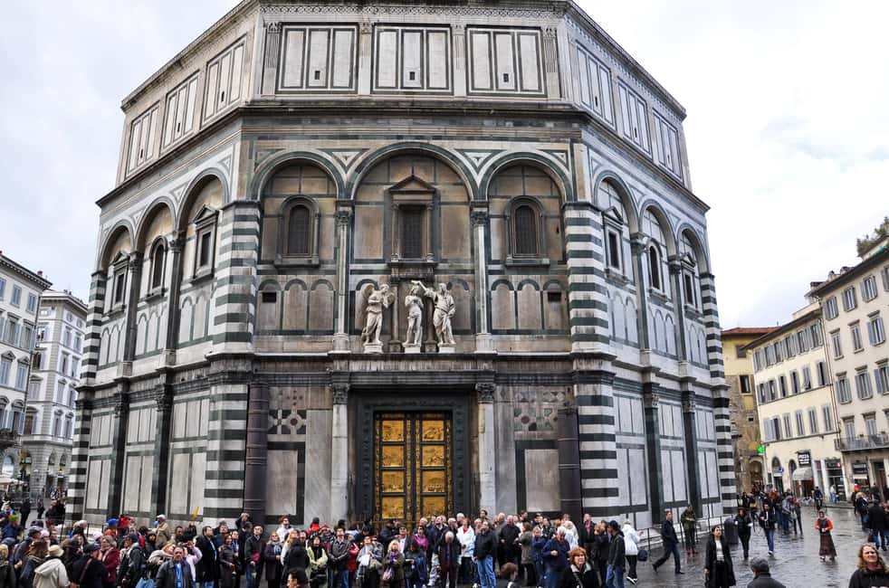 Florence: (French) Walking Tour with a licensed guide - Baptistery of Saint John and the Porta del Paradiso: why the bronze door matters