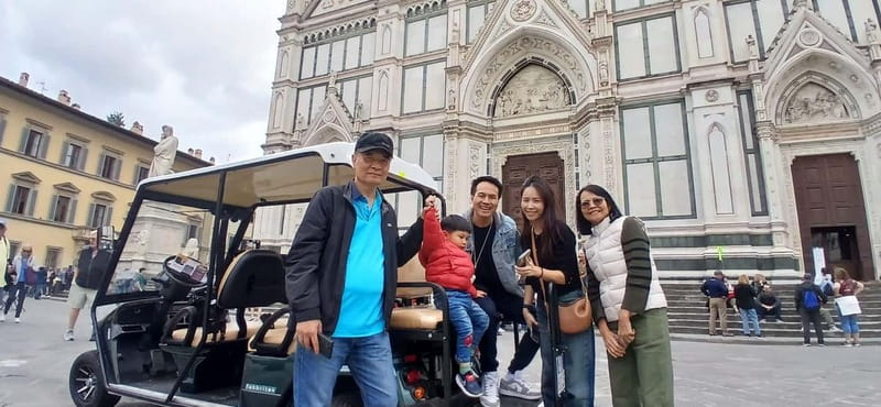 Florence Golf Cart Tour City Center & Piazzale Michelangelo - Pitti Palace area and Santa Croce: two very different Florence moods