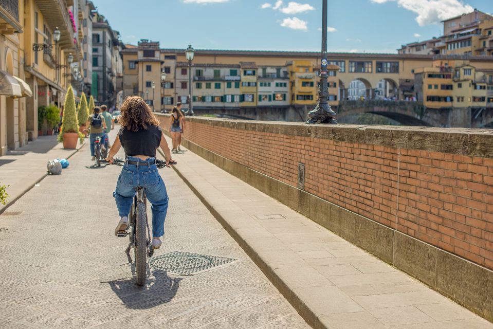 Florence: Guided Electric Bike Tour with Gelato - Pian dei Giullari and Arcetri: quick stops with variety