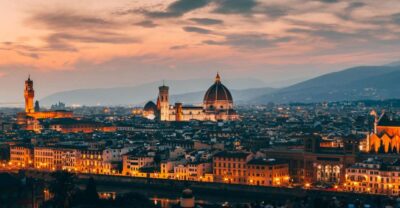 Florence: Guided Flavors of Tuscany Tour - The Wine Toast and Crostini Start: Small Bites, Big Direction