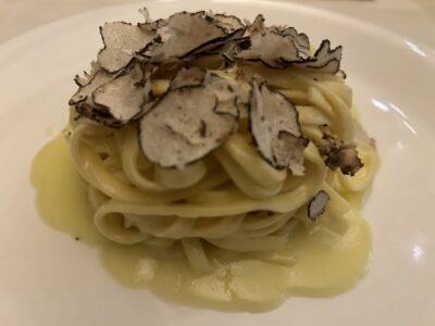 Florence: Guided Food Tour with Fiorentina Steak and Wine - Entering Florence by Food, Not by Ticket Lines