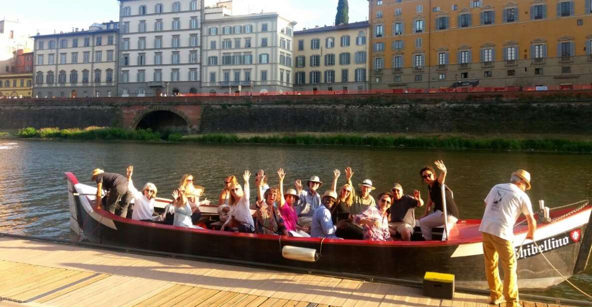Florence: Guided Gondola Boat Tour with a Glass of Wine - Getting to Via dei Vagellai: the calm start to a smooth hour