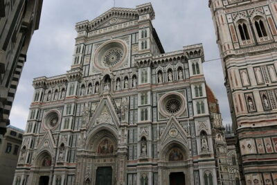 Florence: Guided tour of Santa Maria Del Fiore - How the Guided Experience Works: Licensed Guide, Radios, and Timing