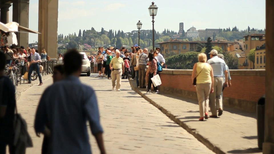 Florence: Guided Walking Tour with Entry to Santa Croce - Duomo Square and beyond: making Renaissance Florence feel connected
