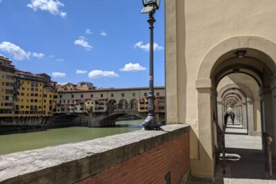 Florence: Heart of Florence Guided Walking Tour - Start at San Lorenzo and the Medici Footprints in Stone