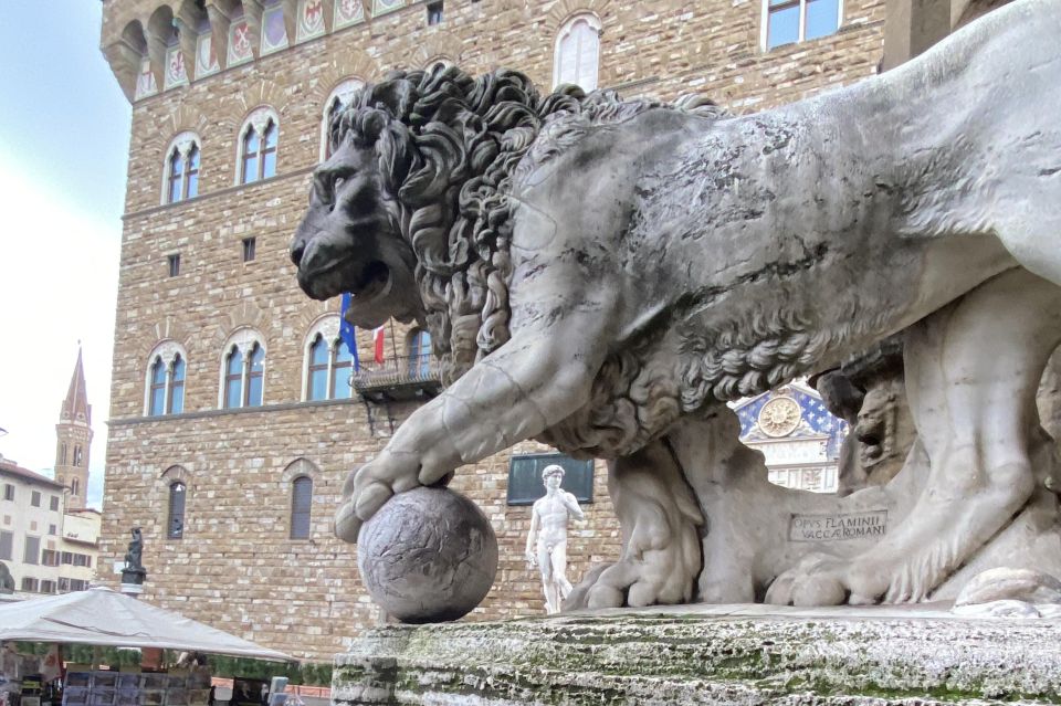 Florence historical centre and legends tour for small groups - Key things you should notice before you go