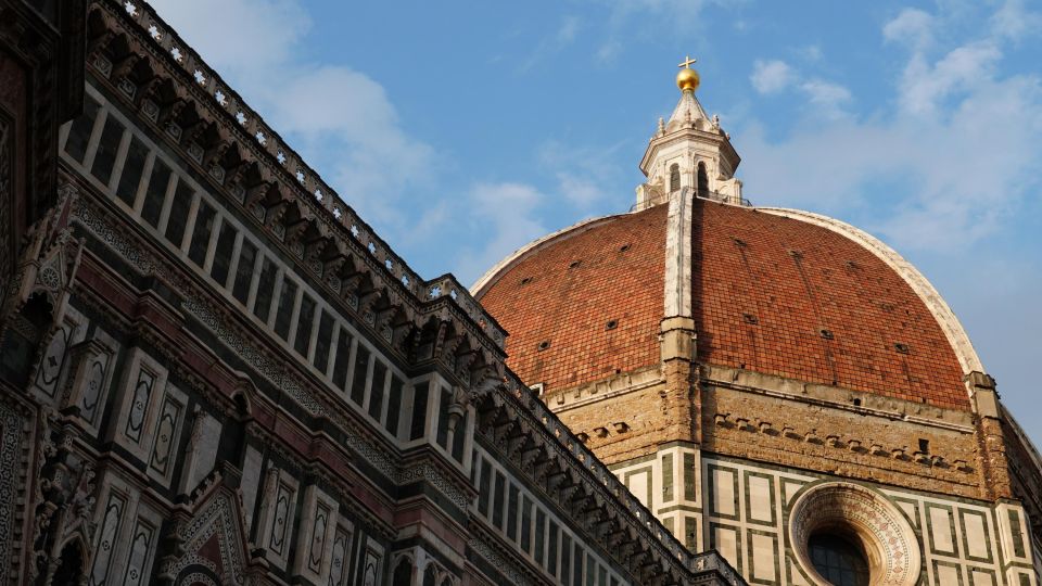 Florence historical centre and legends tour for small groups - Should you book this Florence legends tour with Elena?