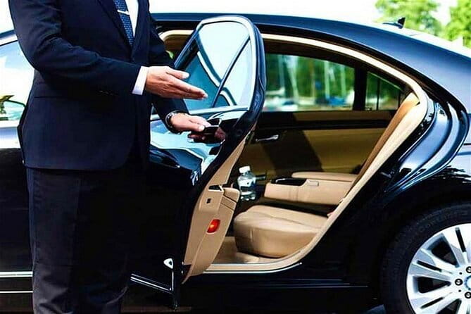 Florence hotels to Florence Airport (FLR) - Departure Private Transfer - The Florence Airport Run: Timing, Pace, and What to Expect at Drop-Off