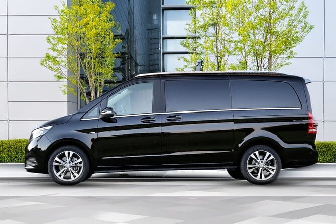 Florence hotels to Florence Airport (FLR) - Departure Private Transfer - Who This Transfer Fits Best (And Who Might Skip It)