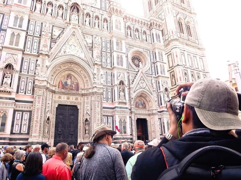 Florence: Medici Family Guided Walking Tour - Palazzo Pitti: The Medici’s Last Big Residence