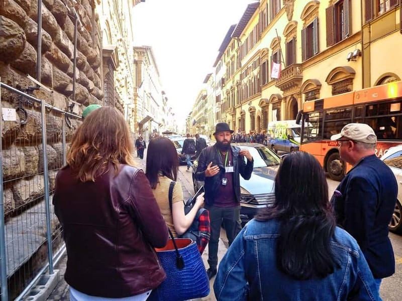 Florence: Medici Family Guided Walking Tour - Optional Wine Tasting With Tuscan Wines (If You Choose the Upgrade)