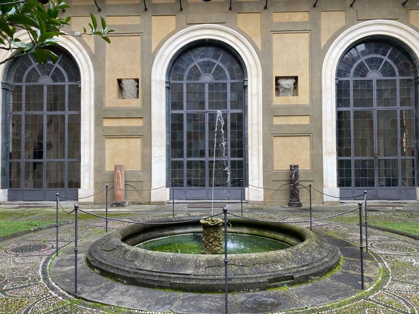 Florence: Medici Family History Tour - Piazza San Lorenzo: Medici Footprints in the Everyday City