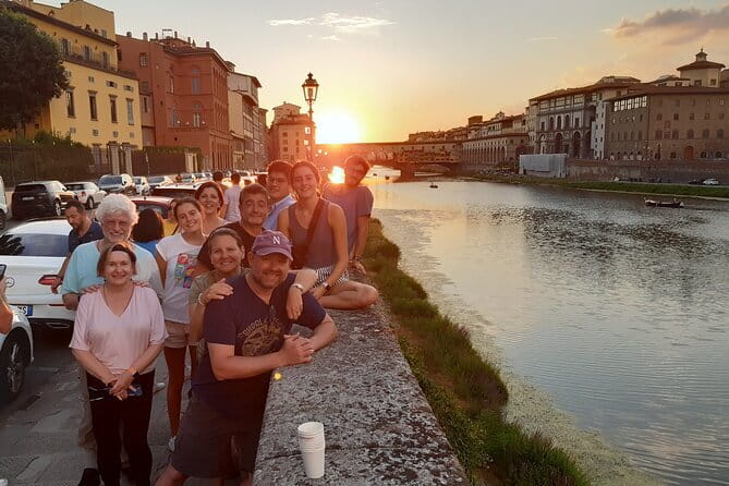 Florence Night Bike Tour with Wine and Aperitivo Picnic included - Key highlights at a glance