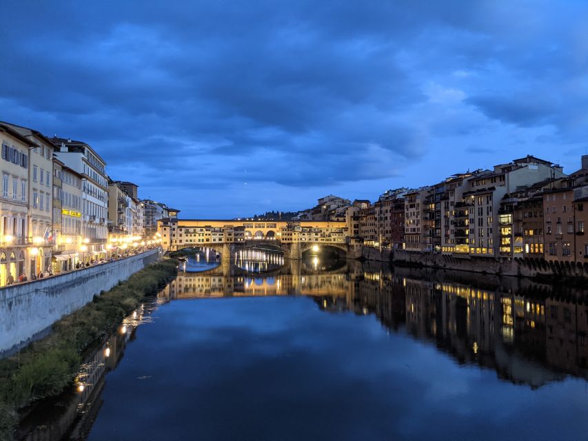 Florence: Night Tour by Electric Bike - Quiet bridges and Lungarni street lamps along the Arno