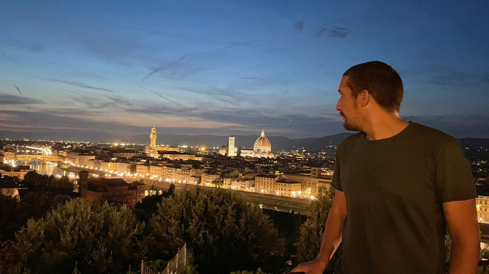 Florence: Night Tour by Electric Bike - Piazza della Signoria: the open-air museum feeling