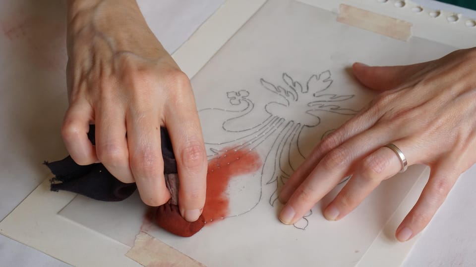 Florence: Painting experience, create your Florentine Lily! - What You’ll Make: Your Customized Florentine Lily Souvenir