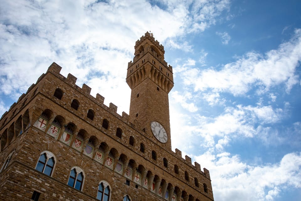 Florence: Palazzo Vecchio Ticket & Visit with optional Lunch - Palazzo Vecchio on Florence’s skyline: what you’re stepping into