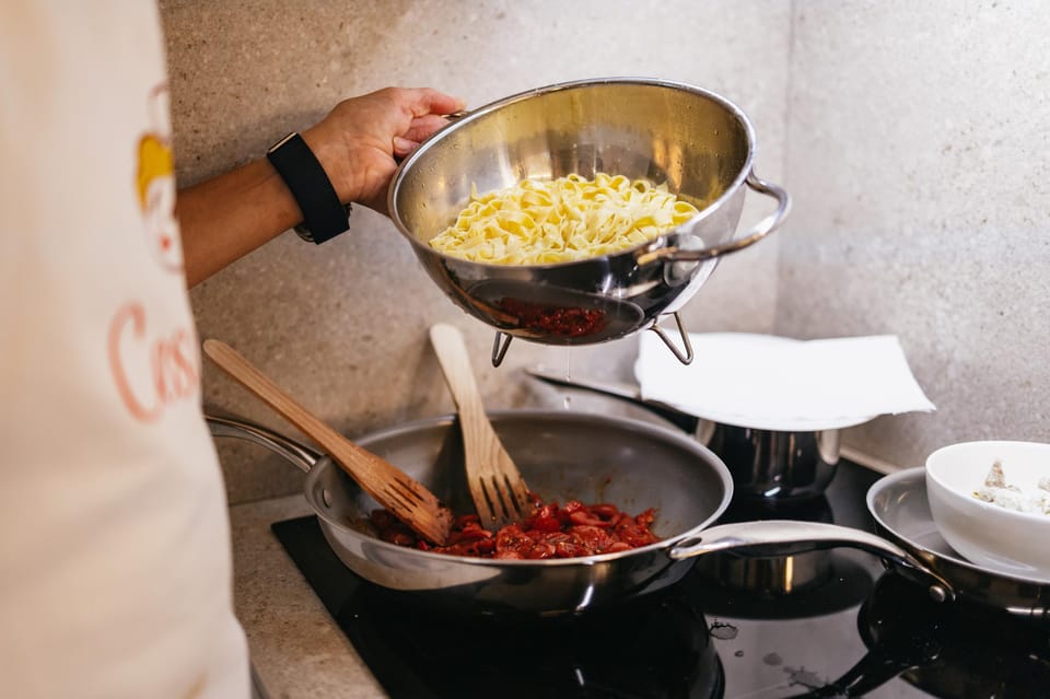 Florence: Pasta and Tiramisu Cooking Class with Local Host - Quick takes: what makes this class click