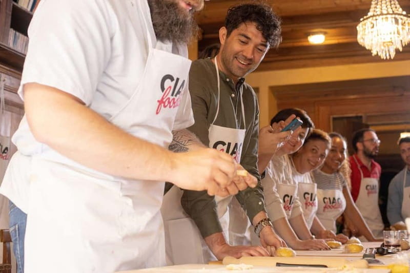 Florence: Pasta & Tiramisu Class with Unlimited Wine - Lunch with Unlimited House Wine and the Art of Scarpetta