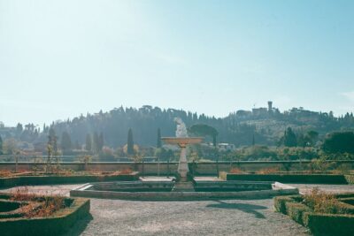 Florence: Pitti Palace and Boboli Gardens Walking Tour - Palazzo Pitti: where the Medici turned a palace into a statement