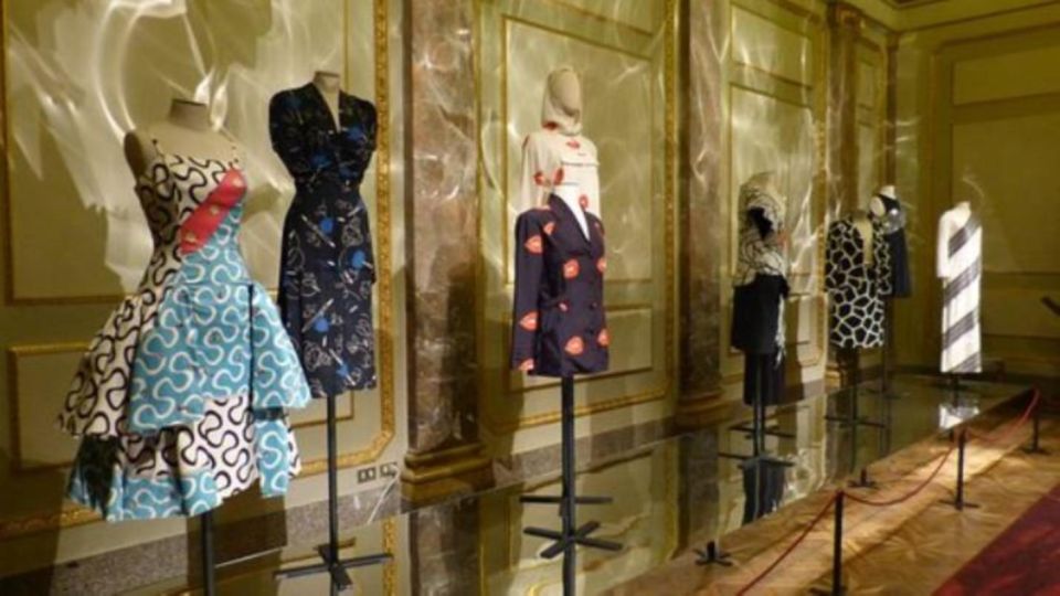 Florence: Pitti Palace Small Group Tour - Palatine Gallery: seeing the stars without getting lost