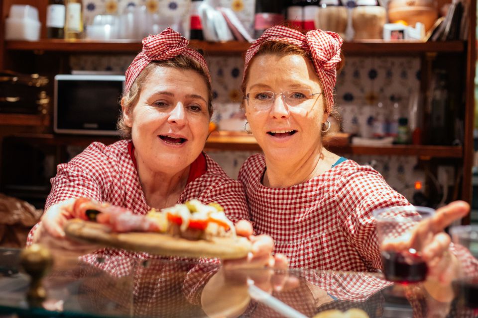 Florence: Private Food Tour – 10 Tastings with Locals - Coccolo ripieno and cantucci: the classics you should actually taste