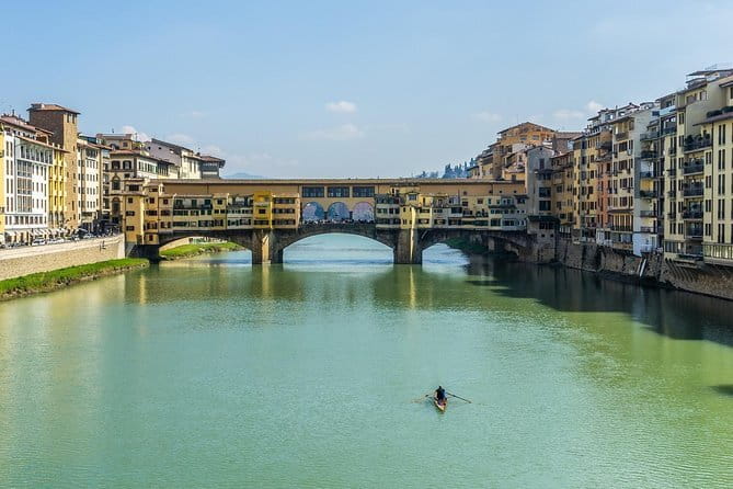 Florence Private Tour with a Local - Highlights & Hidden Gems - Oltrarno craft streets and the local way to see Florence